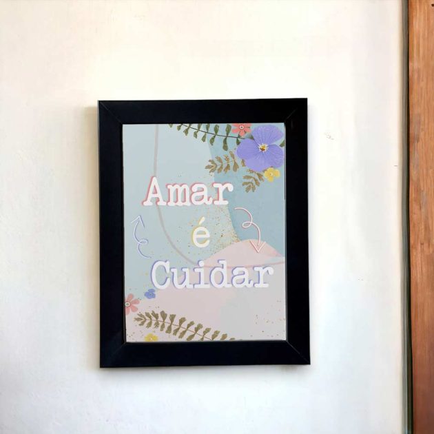 Azulejo decorativo com a frase Amar é cuidar