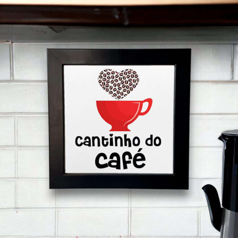 Azulejo decorativo com a frase Cantinho do café