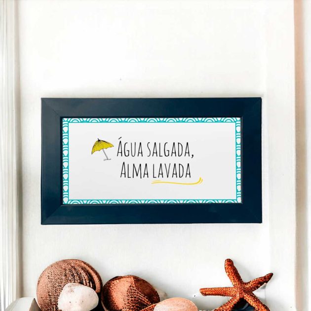 Azulejo decorativo com frase alma salgada alma lavada decoração com tema de praia