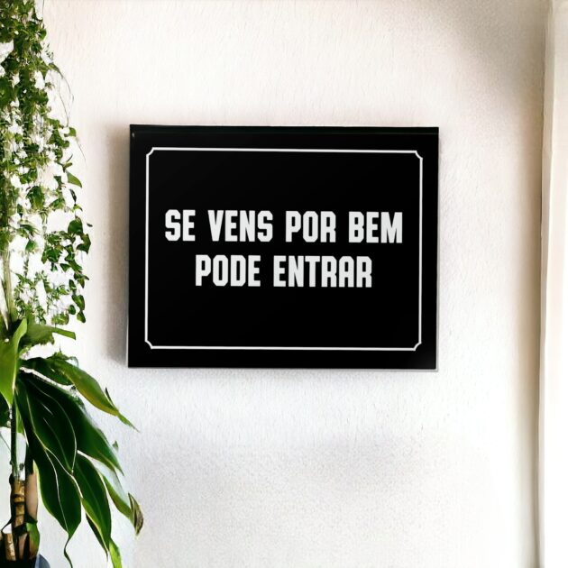 Azulejo decorativo com a frase Se vens por bem pode entrar - Coleção Retrô