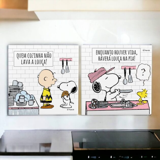 Conjunto de dois azulejos decorativos do Snoopy para cozinha Quem cozinha não lava a louça e Enquanto houver vida haverá louça na pia