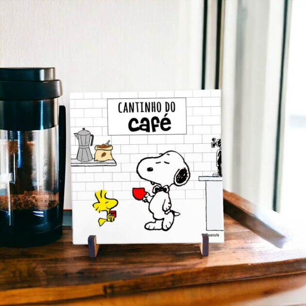 Azulejo decorativo do Snoopy para o cantinho do café com a frase Cantinho do Café