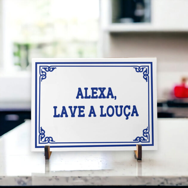 Azulejo decorativo para cozinha com a frase Alexa, lave a louça  - Coleção Portugal Azulejo Português