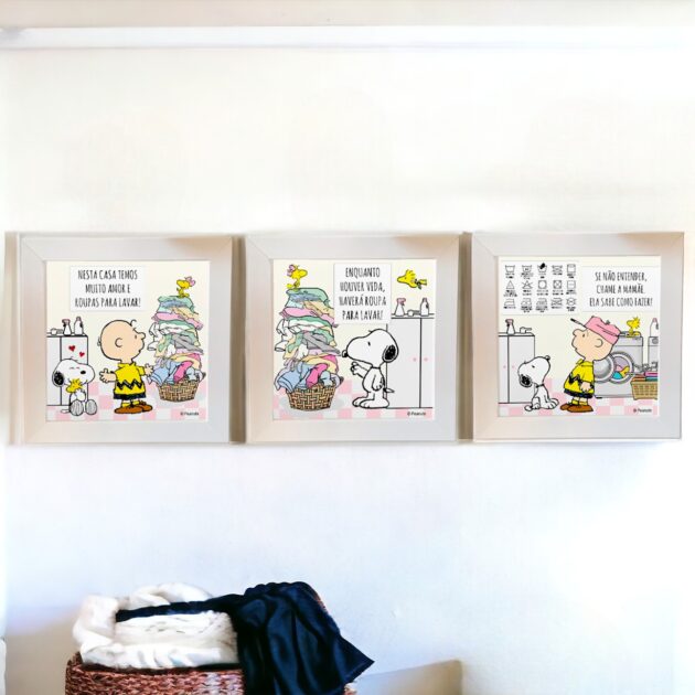 Conjunto de três azulejos decorativos para a lavanderia do Snoopy com o azulejo Nesta casa temos muito amor e roupas para lavar; Enquanto houver vida, haverá roupa para lavar; Se não entender, chame a mamãe