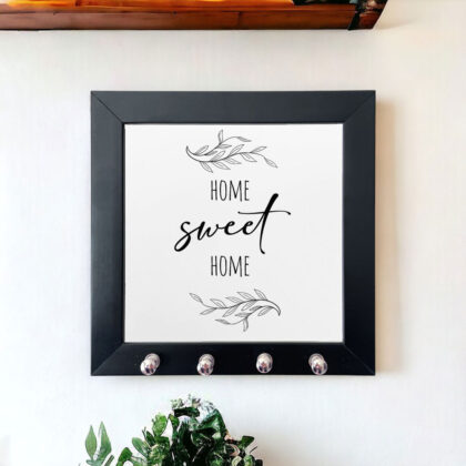 Porta-chaves com azulejo decorativo com a frase Home Sweet Home