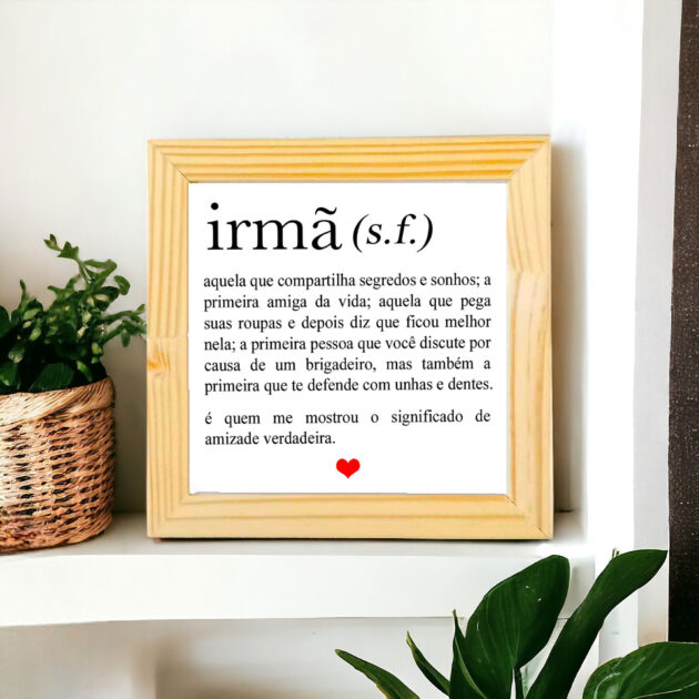 Azulejo decorativo com a frase Definição de Irmã e seus significados