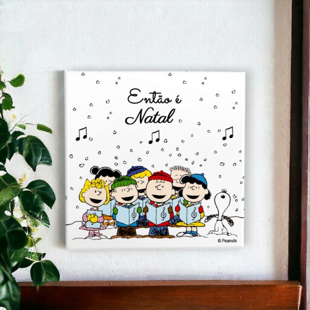 Azulejo decorativo do Snoopy de Natal: A turma cantando Então é Natal