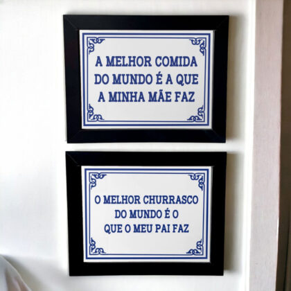 Conjunto de azulejos decorativos para presentear com as frases A melhor comida do mundo é a que a minha mãe faz e O melhor churrasco do mundo é o que o meu pai faz  - Coleção Portugal Azulejo Português