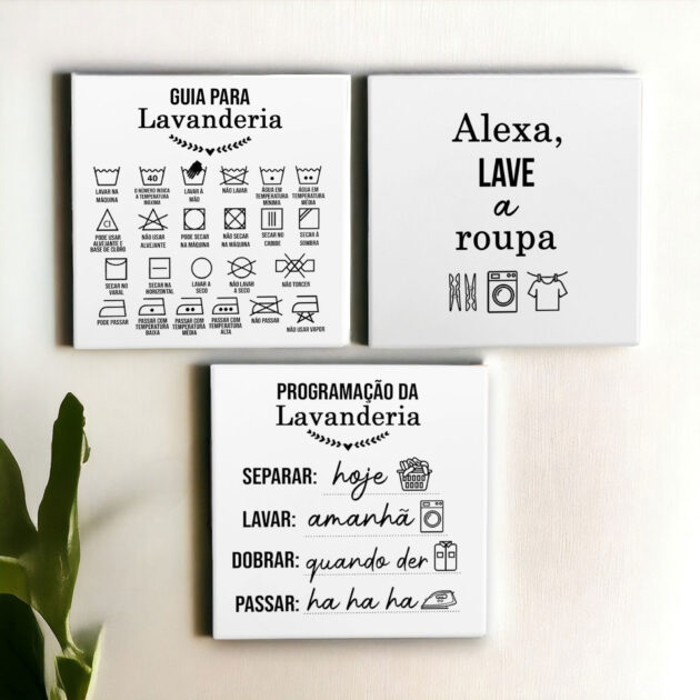 Kit com três azulejos decorativos para lavanderia com as frases Guia para Lavanderia, Alexa, lave a roupa e Programação da Lavanderia